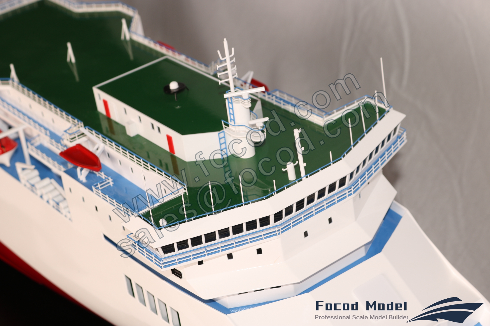 customized model of 186.5m RO-RO ship